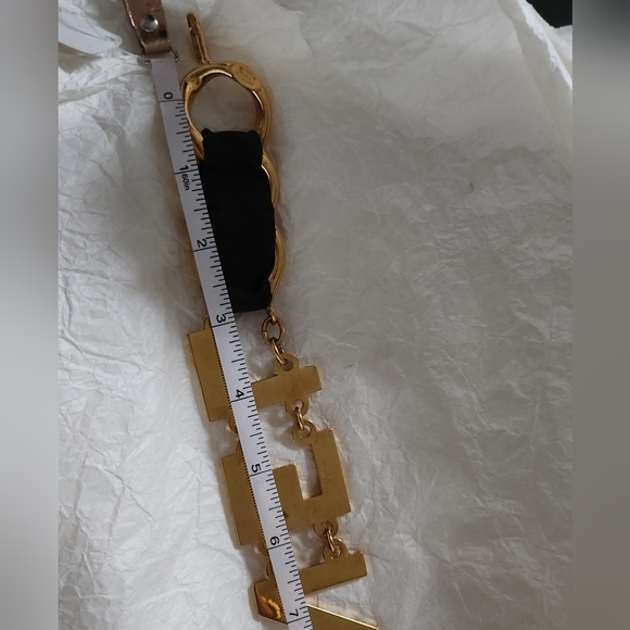 COCO Chanel 90s runway chain belt - Picture 3 of 10